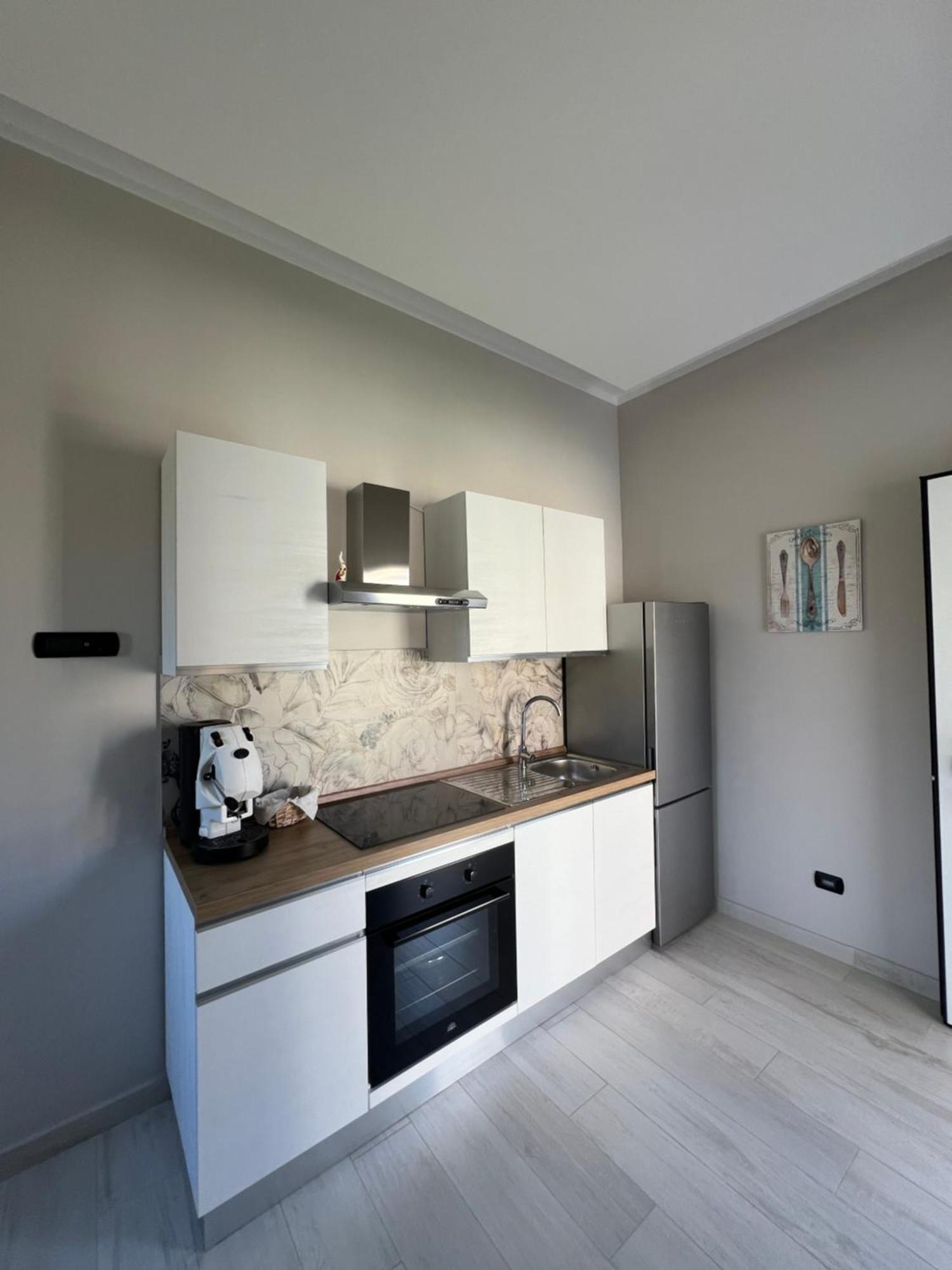 Brass Apartment カステッランマーレ・ディ・スタービア エクステリア 写真
